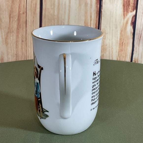 VTG 1982 Norman Rockwell Museum "The Toy Maker" Collectible Coffee Mug Tea Cup - Picture 8 of 8